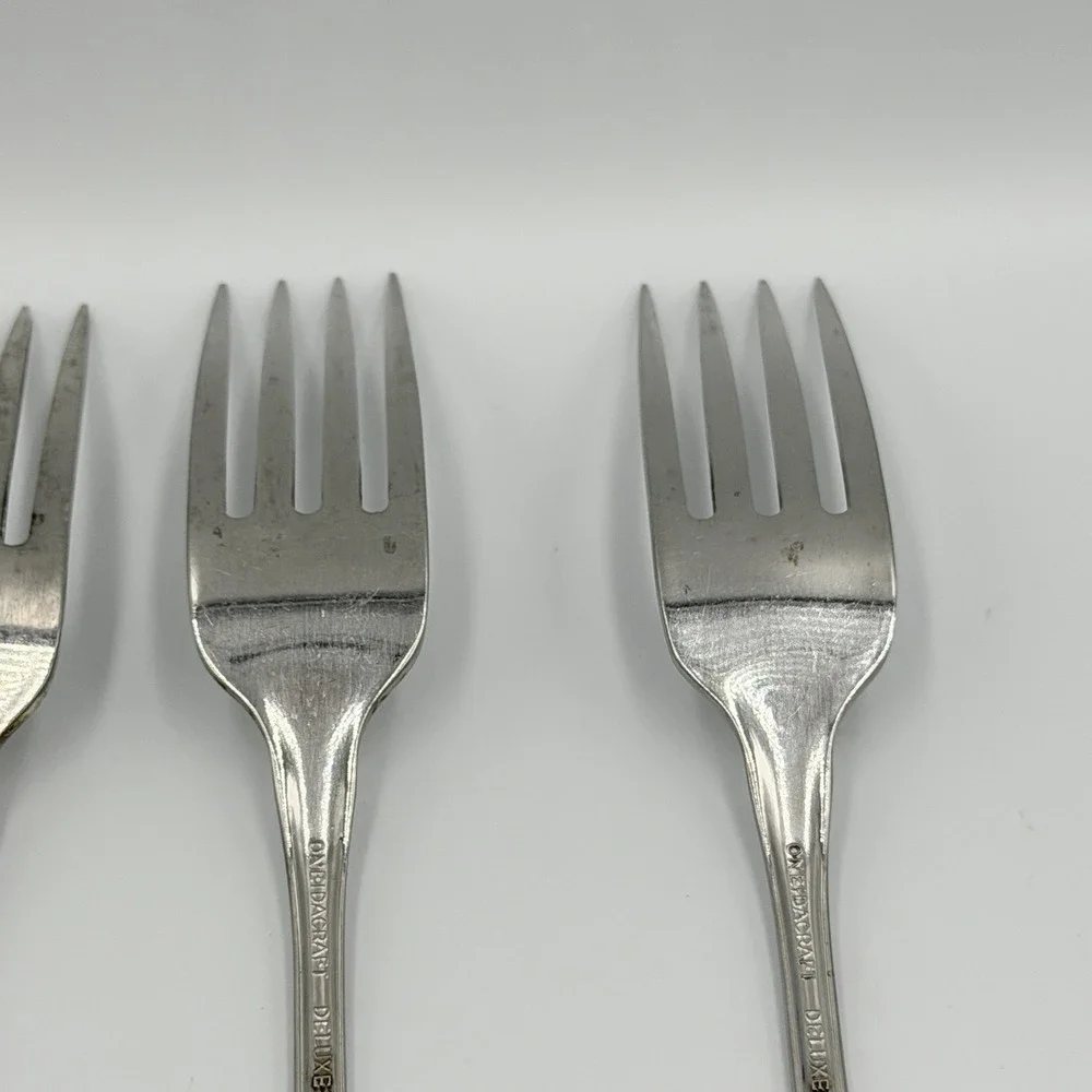 Oneidacraft Chateau Dinner Forks 7.25